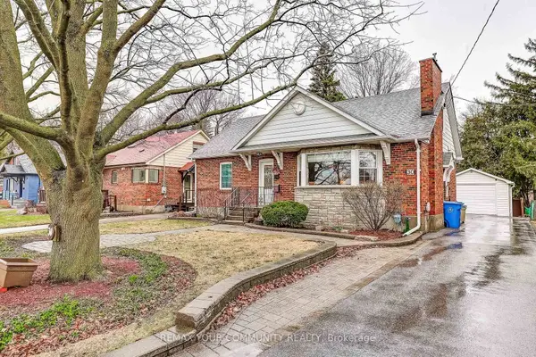 30 Dunning AVE, Aurora, ON L4G 6H7