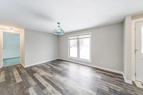 20 Geneva CT, Georgina, ON L0E 1R0