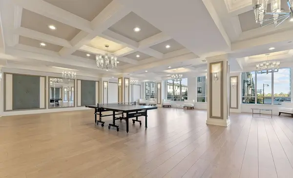 372 Highway 7 N/A E #318, Richmond Hill, ON L4B 0C6