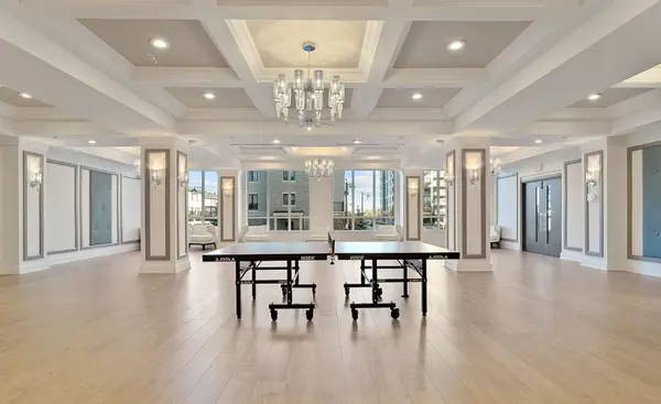 372 Highway 7 N/A E #318, Richmond Hill, ON L4B 0C6