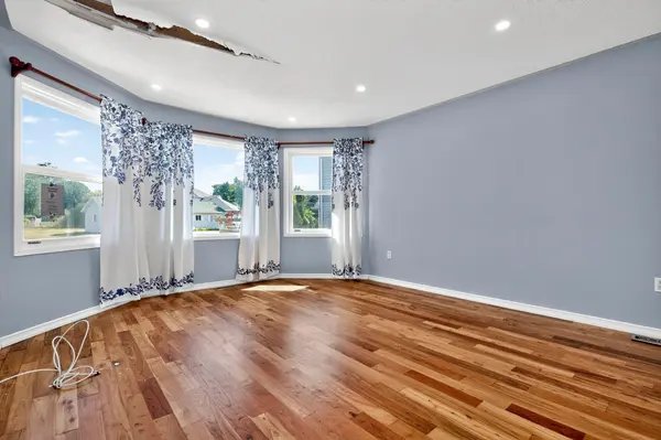 8 Bridle RD, Penetanguishene, ON L9M 1J5