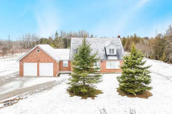 2104 Newton ST, Tay, ON L0K 2A0