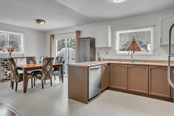 149 Osborne ST, Tay, ON L0K 2A0