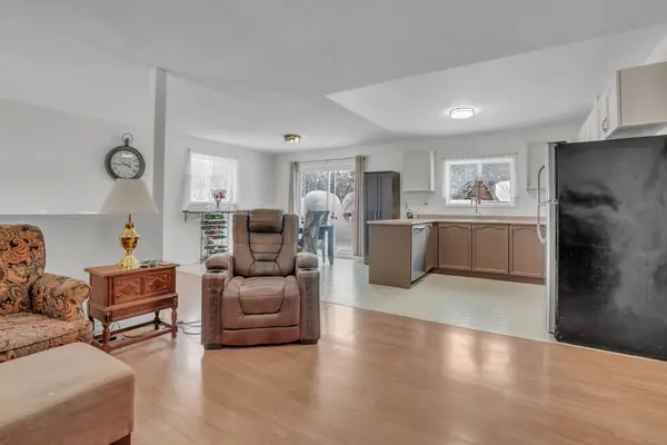 149 Osborne ST, Tay, ON L0K 2A0