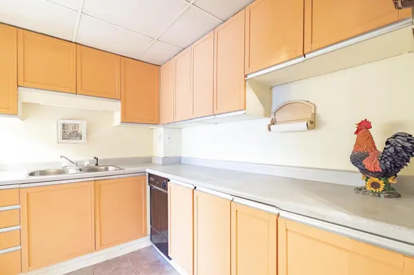 2 Albert ST #48, Barrie, ON L4M 3S4