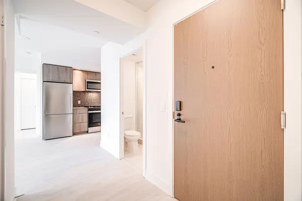 10 Eva RD #2505, Toronto W08, ON M9C 0B3