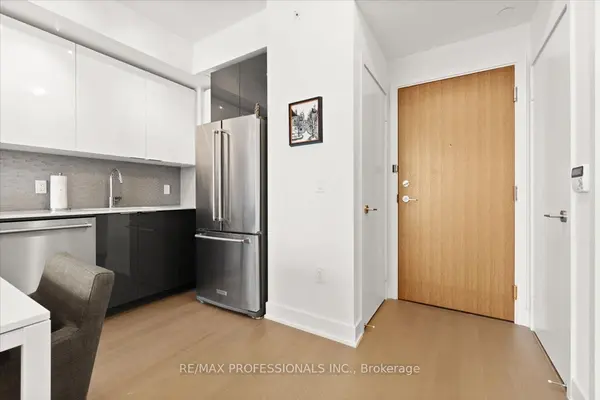 30 Shore Breeze DR #3920, Toronto W06, ON M8V 0J1