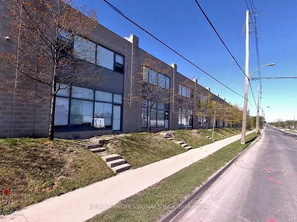 300 New Toronto ST #34, Toronto W06, ON M8Y 3G6