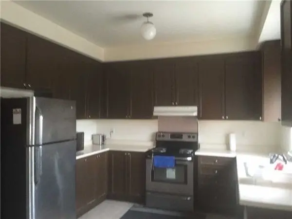 10 Urbana RD, Brampton, ON L6Y 0R6