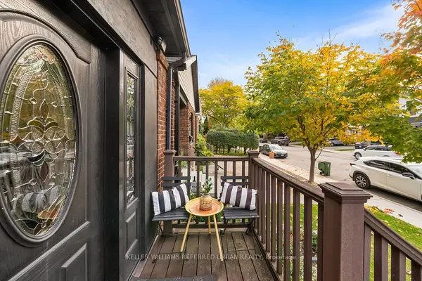 87 Fourth ST, Toronto W06, ON M8V 2Y4