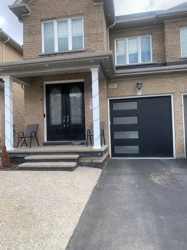 70 Campwood CRES, Brampton, ON L6P 0W8