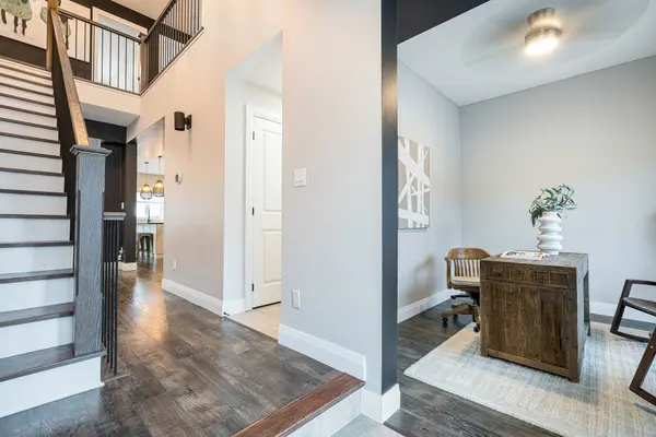 195 Courtland ST W, Blue Mountains, ON L9Y 4E4