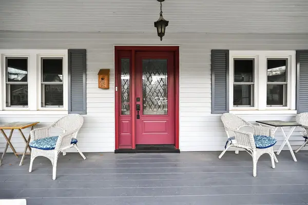 3 Second ST S, Hamilton, ON L8G 1R4