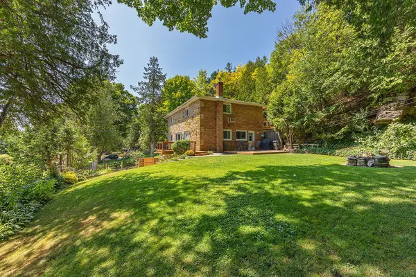 3327 Loughborough DR, Kingston, ON K0H 1S0