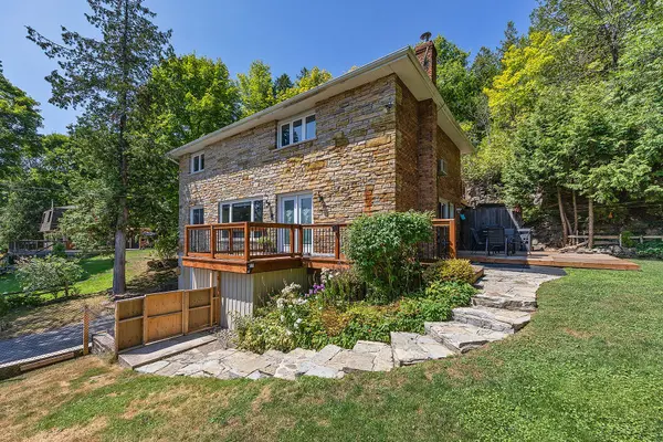 3327 Loughborough DR, Kingston, ON K0H 1S0