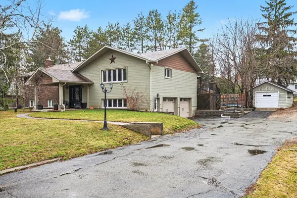 2518 Rideau Ferry RD, Drummond/north Elmsley, ON K7H 3C7