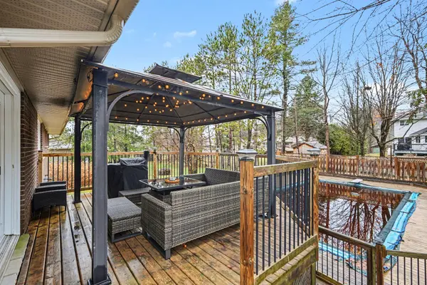 2518 Rideau Ferry RD, Drummond/north Elmsley, ON K7H 3C7