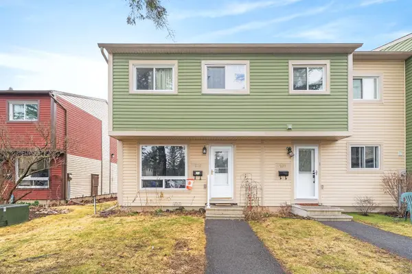 235 Teal CRES, Orleans - Cumberland And Area, ON K1E 2C3