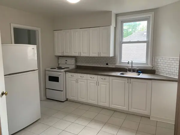 359 Princess AVE #Apt 3, London East, ON N6B 2A7