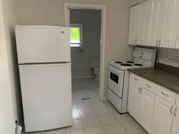 359 Princess AVE #Apt 3, London East, ON N6B 2A7