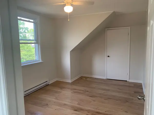 359 Princess AVE #Apt 3, London East, ON N6B 2A7