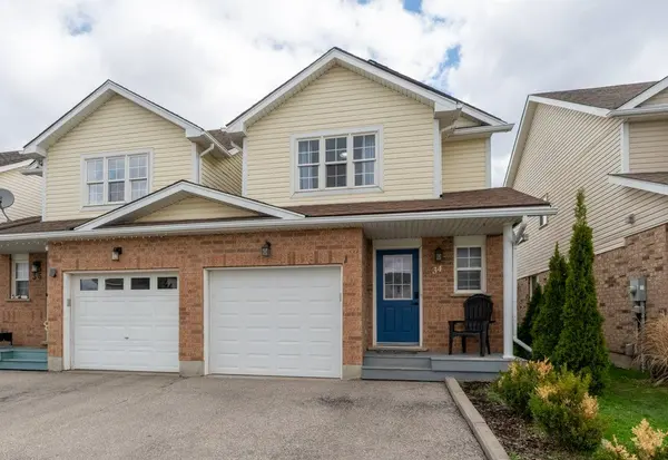 34 Mountain Laurel CRES, Kitchener, ON N2E 3W9