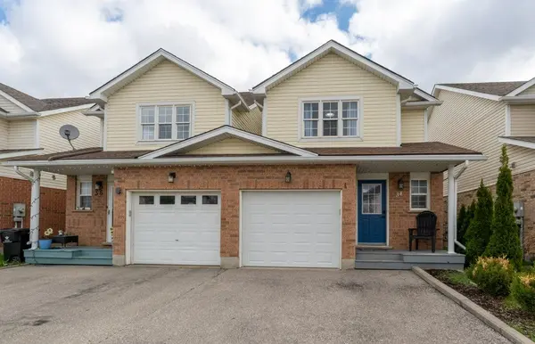 34 Mountain Laurel CRES, Kitchener, ON N2E 3W9