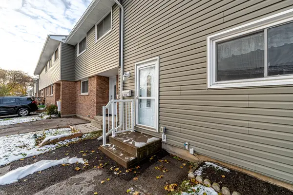 400 Westwood DR #C3, Cobourg, ON K9A 2B6