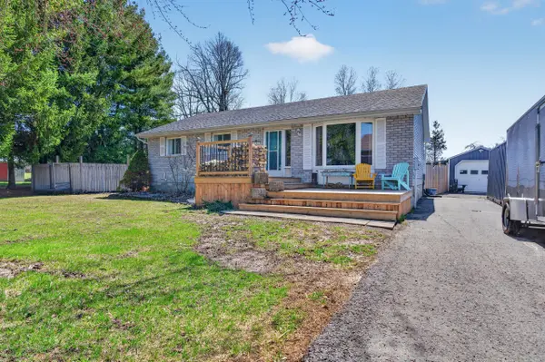 26 Dollar CRES, Greater Napanee, ON K7R 3K7