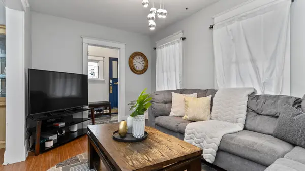 41 GUNN ST, London North, ON N6G 1C6