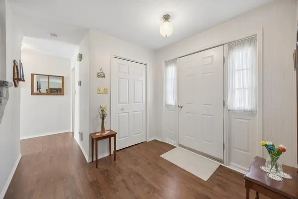 121 Robmar CRES, Kawartha Lakes, ON K0M 2J0