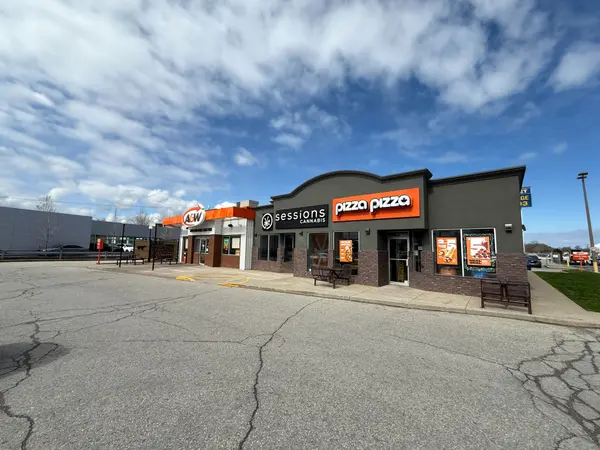 367 Lake ST #3, St. Catharines, ON L2N 4H5