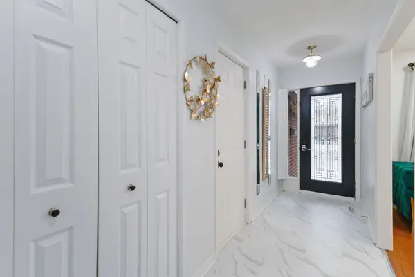 220 Killarney GRV, London North, ON N5X 3X6