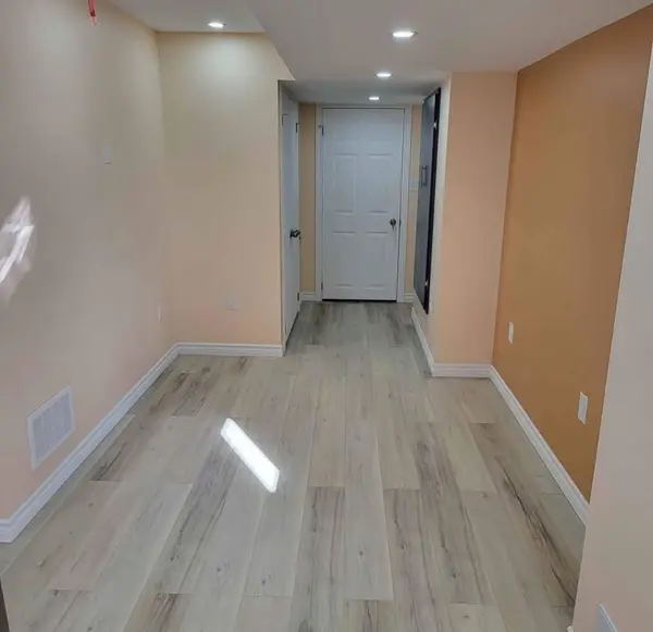 82 Keating ST #Lower Level, Guelph, ON N1E 7G1