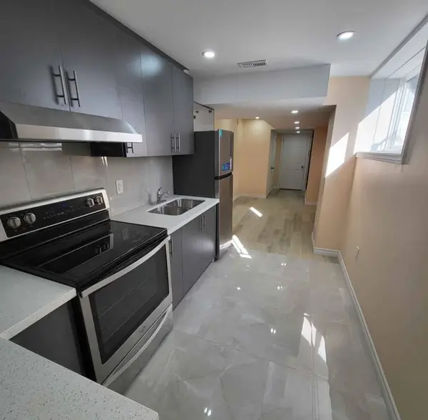 82 Keating ST #Lower Level, Guelph, ON N1E 7G1