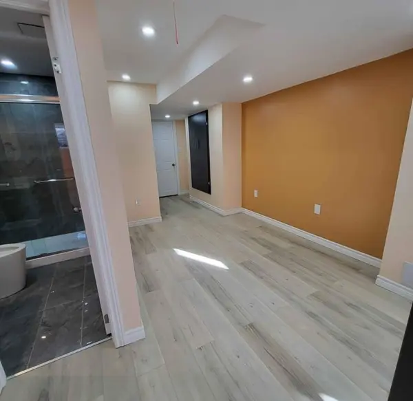 82 Keating ST #Lower Level, Guelph, ON N1E 7G1