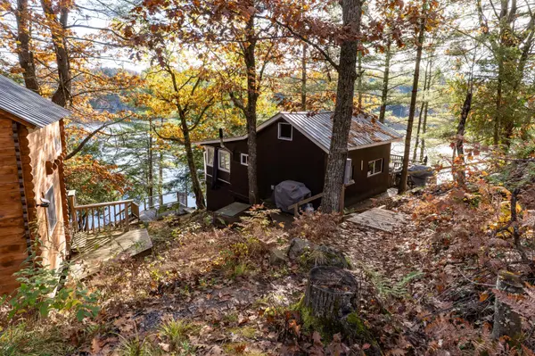 1060 Skeleton Lake 3 RD #1, Muskoka Lakes, ON P0B 1M0