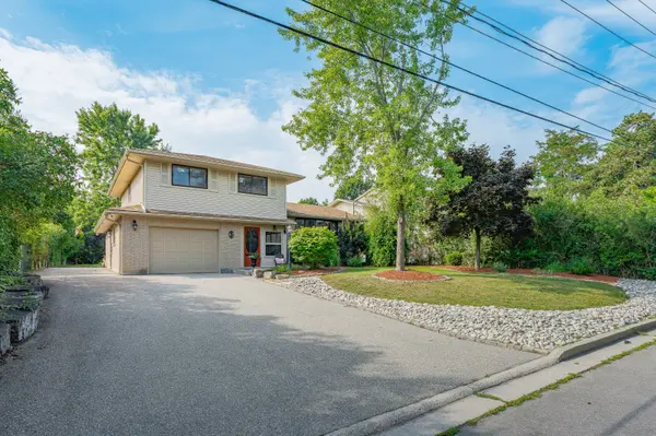 61 Bellevue ST, Guelph, ON N1G 1E9