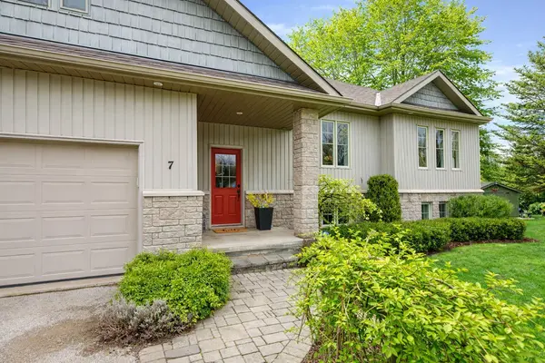 7 Grace AVE, Meaford, ON N4L 1E7