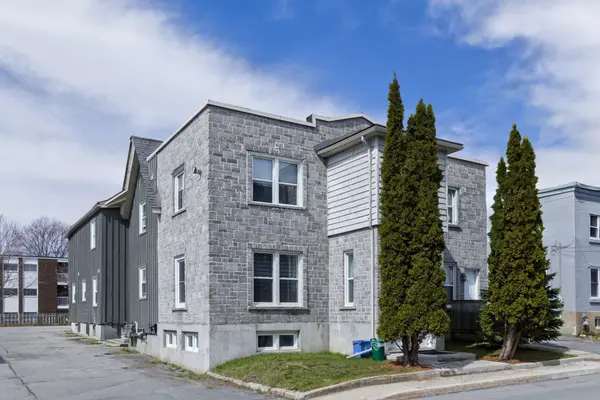 326 Augustus ST, Cornwall, ON K6J 3W5