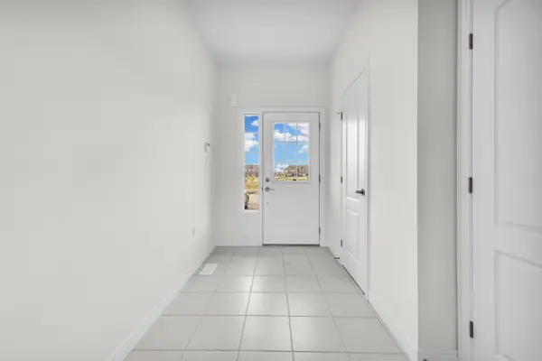 63 Lloyd Davies WAY, Hamilton, ON L0R 1C0