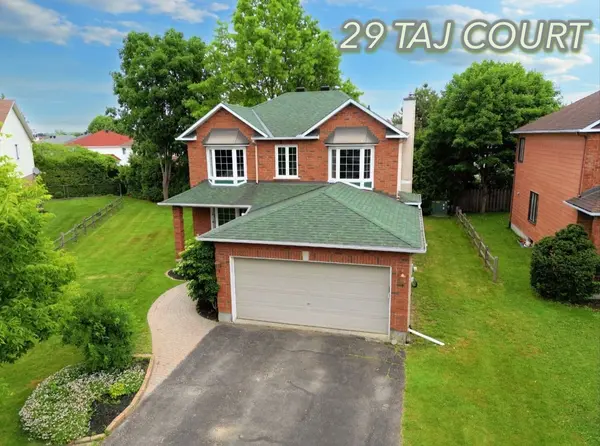 29 TAJ CT, Hunt Club - South Keys And Area, ON K1G 5K7