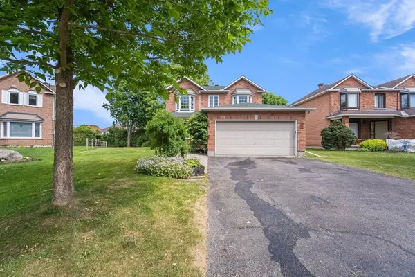 29 TAJ CT, Hunt Club - South Keys And Area, ON K1G 5K7