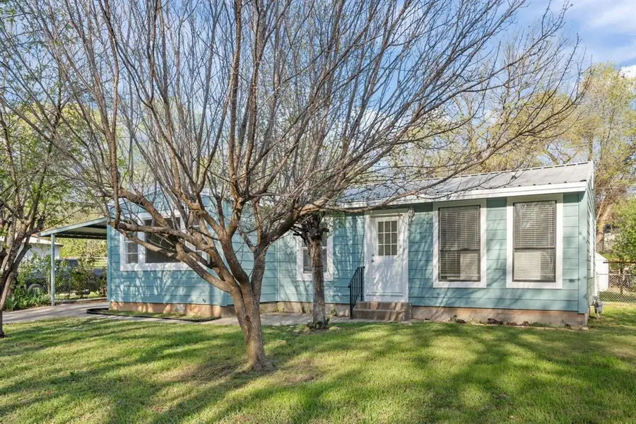 217 Clinton Drive, Weatherford, TX 76086