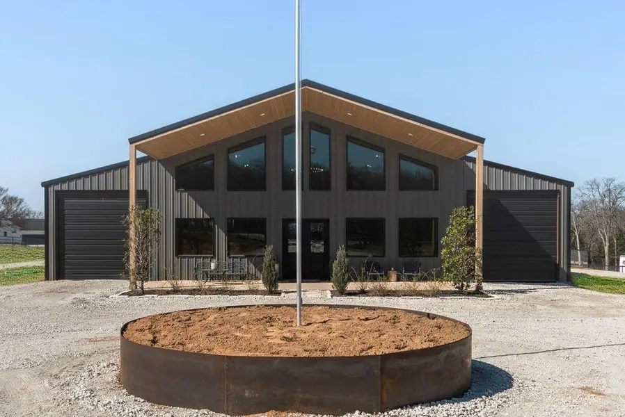 1330 Jrc Road, Gainesville, TX 76240