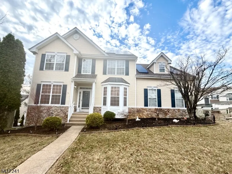 32 Winding Hill Dr, Mount Olive Twp., NJ 07840