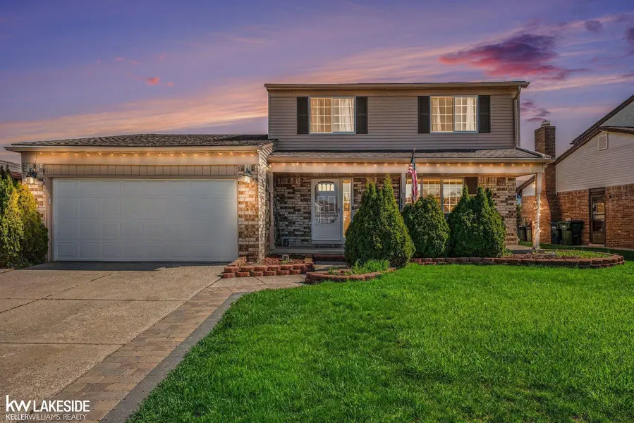 38614 Lowell DR, Sterling Heights, MI 48310