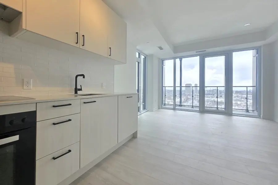 1 Quarrington LN #2402, Toronto C13, ON M3C 0S4