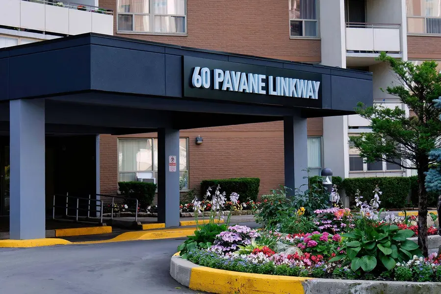 60 Pavane Linkway N/A #907, Toronto C11, ON M3C 1A1