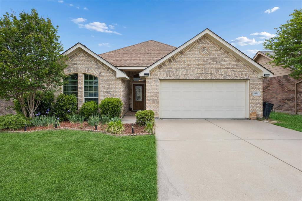 1408 Lauren Lane, Granbury, TX 76048